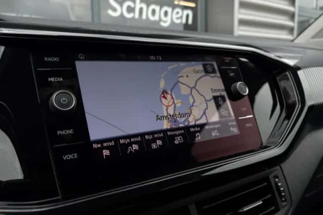 Volkswagen T-Cross (2019) thumbnail 31