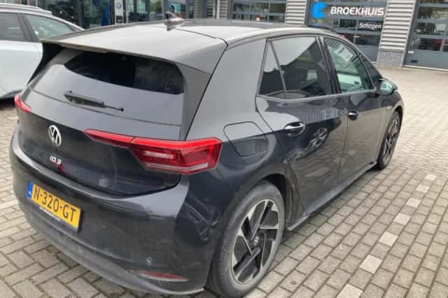Volkswagen ID.3 (2021) thumbnail 4