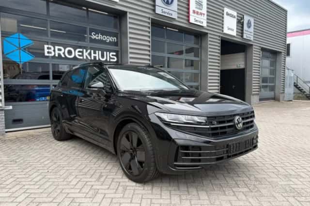 Volkswagen Touareg (2025) thumbnail 2
