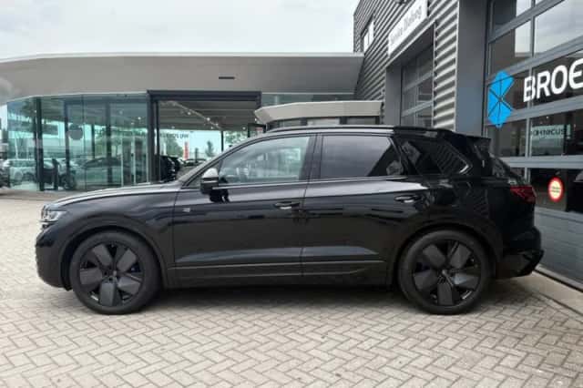 Volkswagen Touareg (2025) thumbnail 6