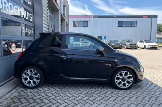 Fiat 500 (2016) thumbnail 5