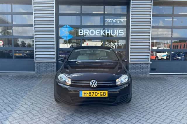 Volkswagen Golf (2014) thumbnail 4