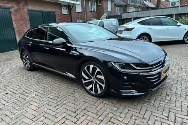 Volkswagen Arteon (2022) thumbnail 1