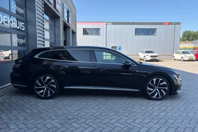 Volkswagen Arteon (2022) thumbnail 5