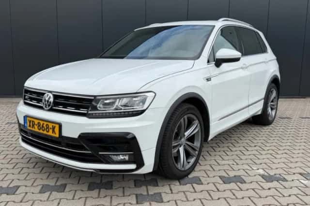 Volkswagen Tiguan (2019) thumbnail 1