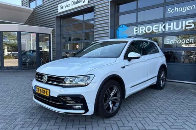 Volkswagen Tiguan (2019) thumbnail 2