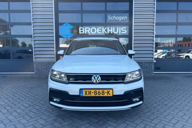 Volkswagen Tiguan (2019) thumbnail 3