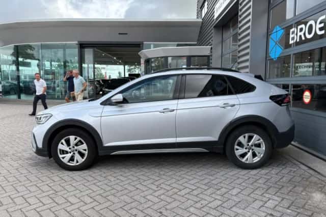 Volkswagen Taigo (2023) thumbnail 6