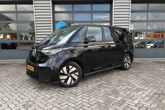 Volkswagen ID. Buzz (2023) thumbnail 1