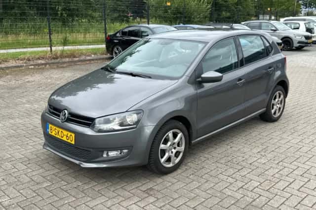 Volkswagen Polo (2013) thumbnail 1