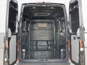 Volkswagen Crafter (2024) thumbnail 12