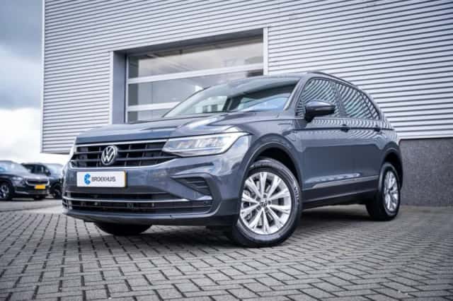 Volkswagen Tiguan (2023)