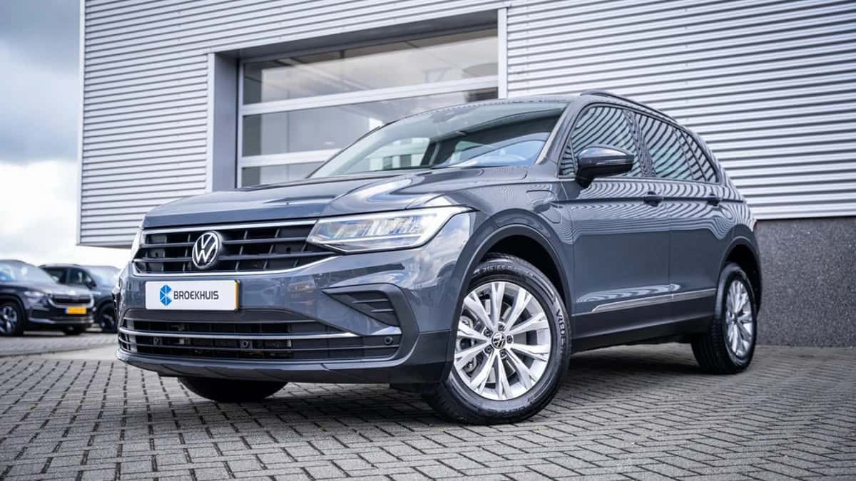Volkswagen Tiguan (2023) — foto 1