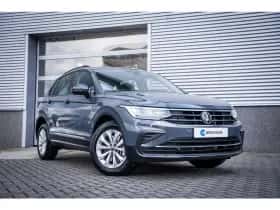 Volkswagen Tiguan (2023) thumbnail 2