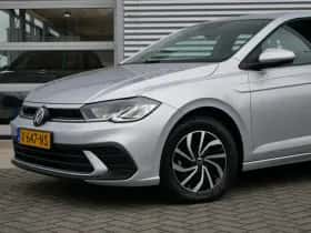 Volkswagen Polo (2024) thumbnail 2