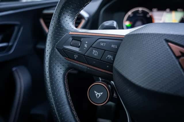 CUPRA Leon Sportstourer (2024) thumbnail 15