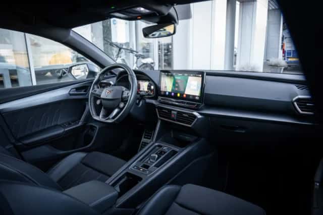 CUPRA Leon Sportstourer (2024) thumbnail 35