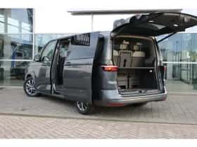 Volkswagen Multivan (2025) thumbnail 12