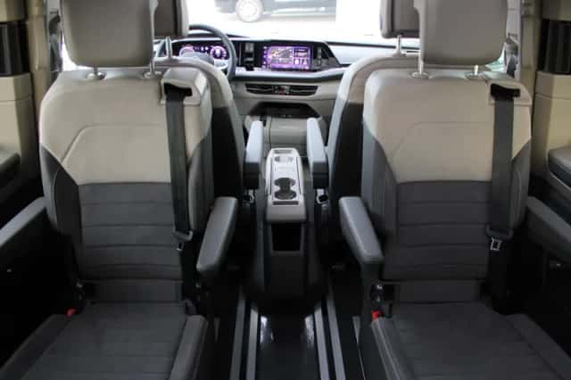 Volkswagen Multivan (2025) thumbnail 16