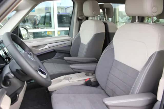 Volkswagen Multivan (2025) thumbnail 20
