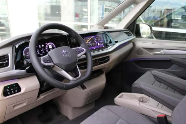 Volkswagen Multivan (2025) thumbnail 21
