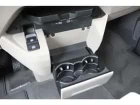 Volkswagen Multivan (2025) thumbnail 35