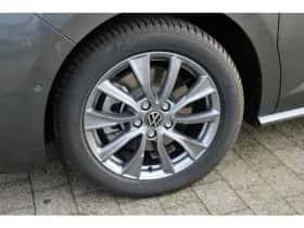Volkswagen Multivan (2025) thumbnail 39