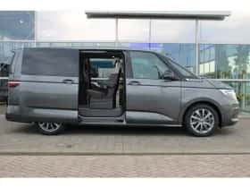 Volkswagen Multivan (2025) thumbnail 6
