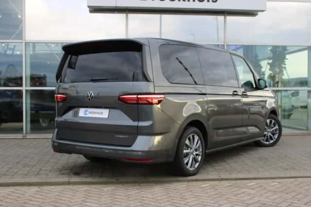 Volkswagen Multivan (2025) thumbnail 7