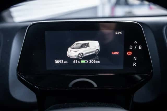 Volkswagen ID. Buzz (2025) thumbnail 23