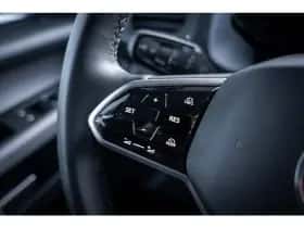 Volkswagen ID. Buzz (2025) thumbnail 25