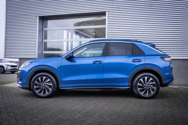 Volkswagen T-Roc (2026) thumbnail 6