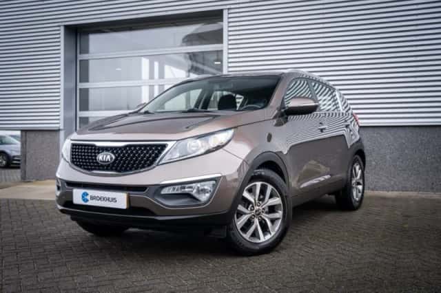 Kia Sportage (2015) thumbnail 1