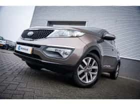 Kia Sportage (2015) thumbnail 2
