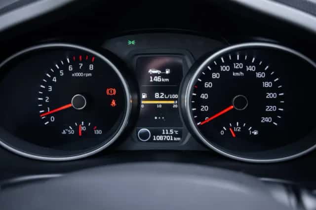 Kia Sportage (2015) thumbnail 18