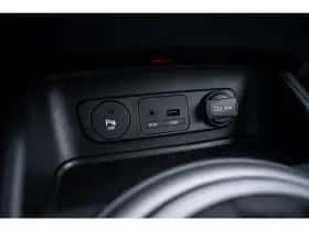 Kia Sportage (2015) thumbnail 26