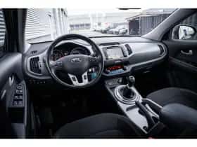 Kia Sportage (2015) thumbnail 27