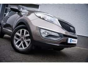 Kia Sportage (2015) thumbnail 4