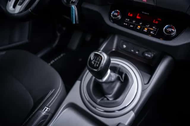 Kia Sportage (2015) thumbnail 32