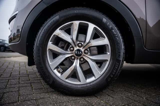 Kia Sportage (2015) thumbnail 7