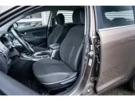 Kia Sportage (2015) thumbnail 8