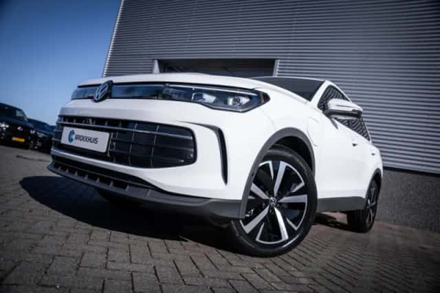 Volkswagen Tiguan (2026) thumbnail 2