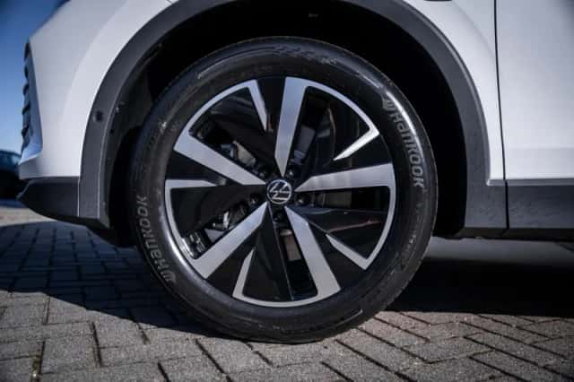 Volkswagen Tiguan (2026) thumbnail 3