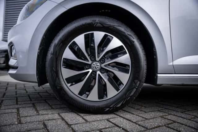 Volkswagen Polo (2020) thumbnail 3