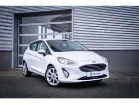 Ford Fiesta (2018) thumbnail 2