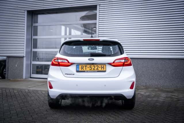 Ford Fiesta (2018) thumbnail 12