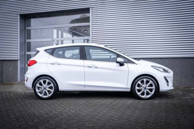 Ford Fiesta (2018) thumbnail 15