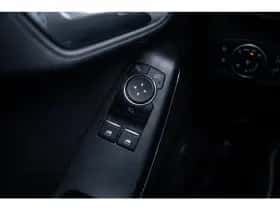 Ford Fiesta (2018) thumbnail 19