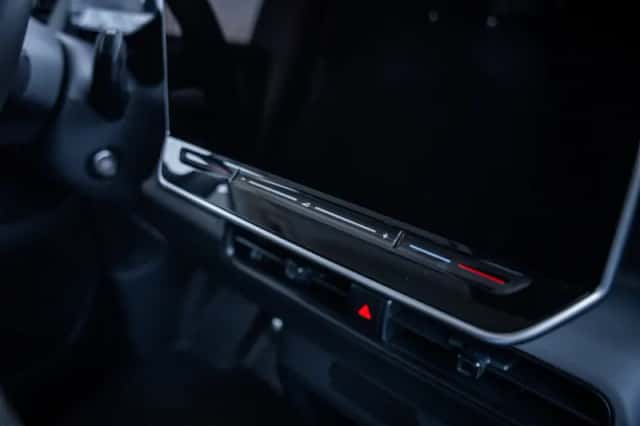 Volkswagen ID. Buzz (2026) thumbnail 33