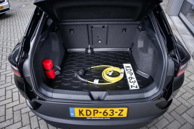 Volkswagen ID.4 (2026) thumbnail 11